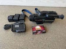 Sony CCD-FX620 Black 12x Video 8 Handycam Camcorder w/ Power Adapter for Parts