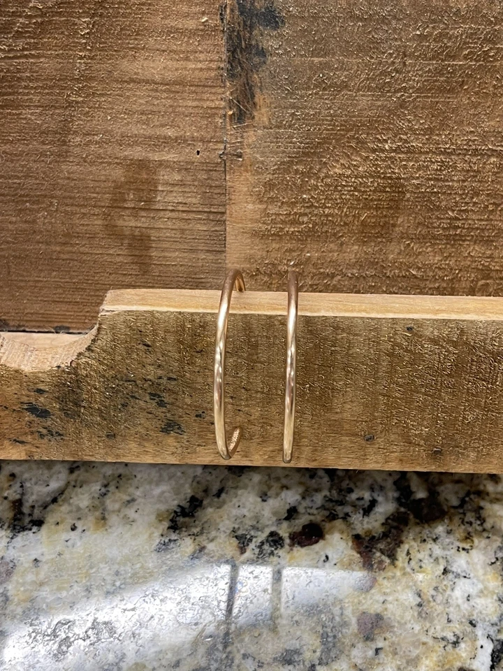 Kendra Scott Pepper hoop earrings rose gold tone multi 2.5” orig $70 - Image 4 of 4