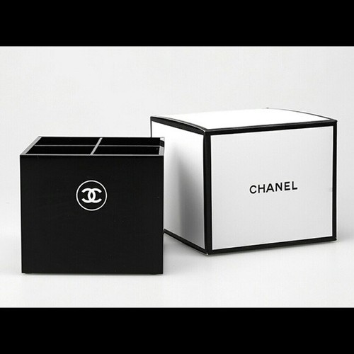 BNIB CHANEL Acrylic Makeup Storage Brush Holder Organizer Box 5.12"x5