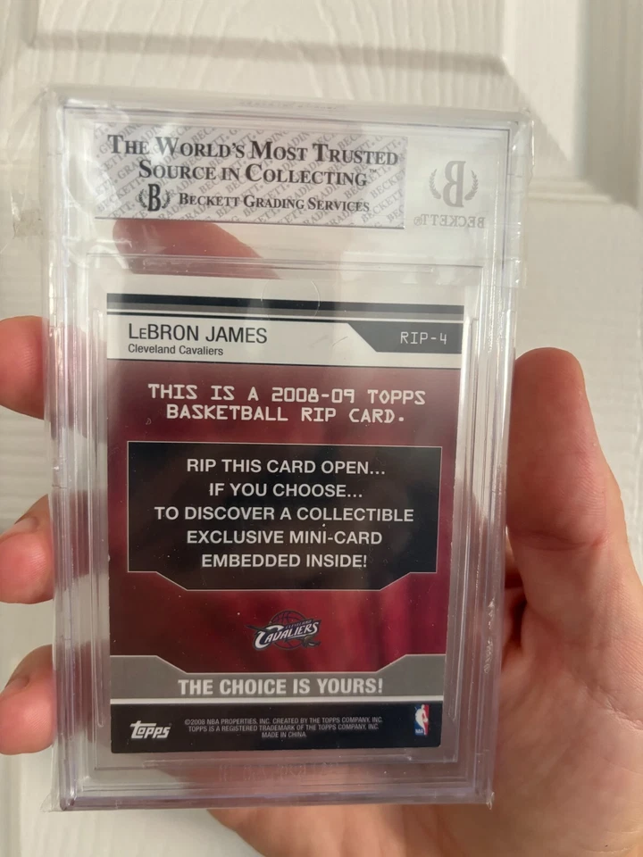 #D 10/10 2008-09 TOPPS FLOOR LEVEL UNRIPPED LEBRON JAMES RIP CARD VERY RARE  - Image 3 of 4