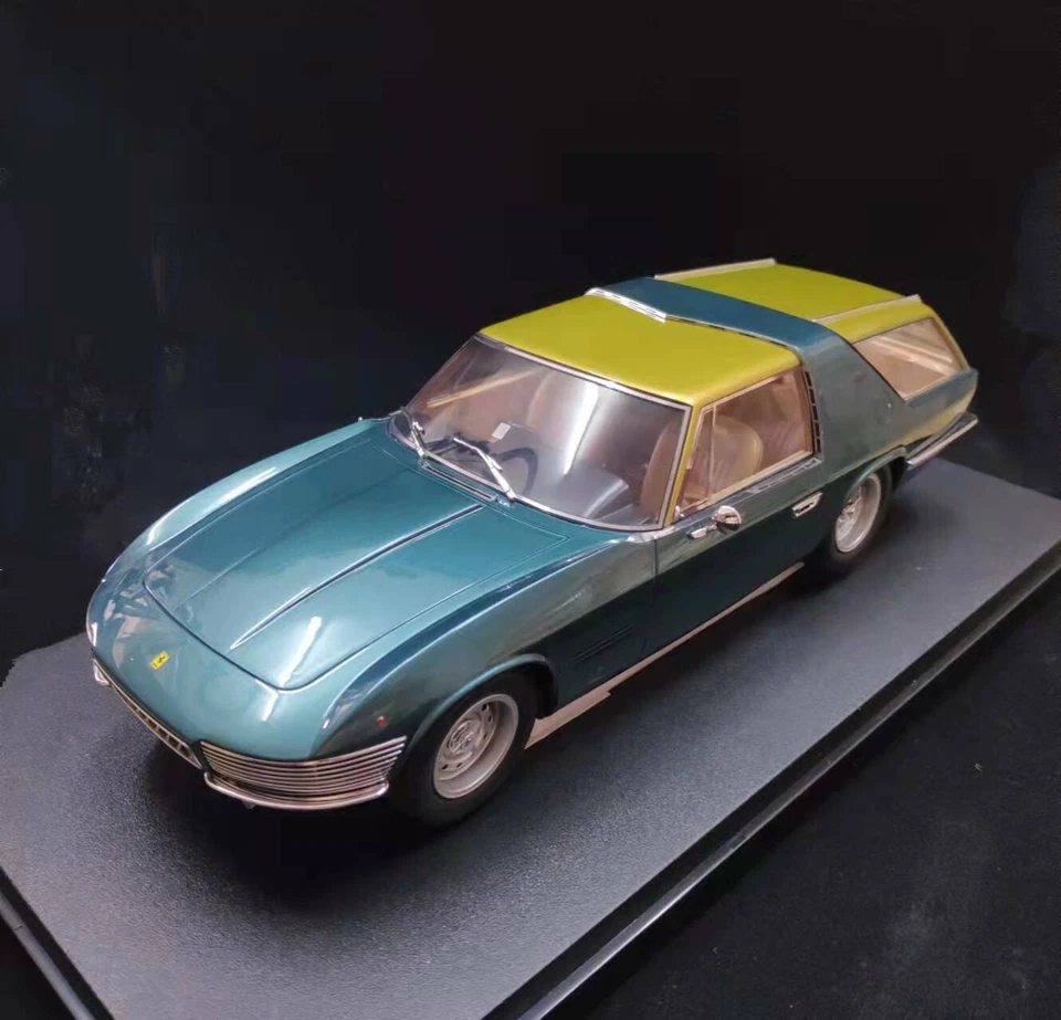 Matrix 1/18 model Ferrari 330GT Shooting Brake Vignale 1968 - Image 3 of 4