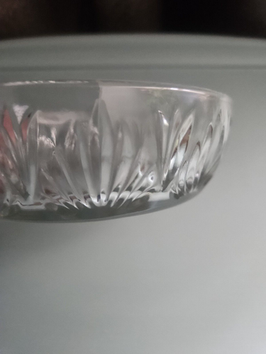 Vintage Avon Clear Cut Glass Round 6" Candy Dish & Lid - Picture 7 of 7