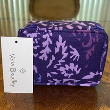 NWT Vera Bradley Travel Pill Case in Paisley Amethyst