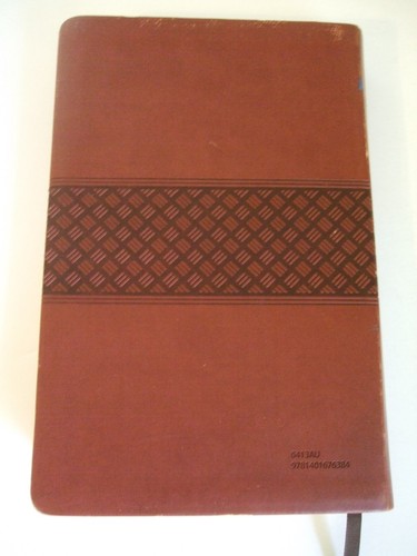 The Holy Bible NKJV New King James Version. Leathersoft. Thomas Nelson, 2012 - Picture 3 of 11