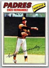 1977 Topps #522 Enzo Hernandez     San Diego Padres