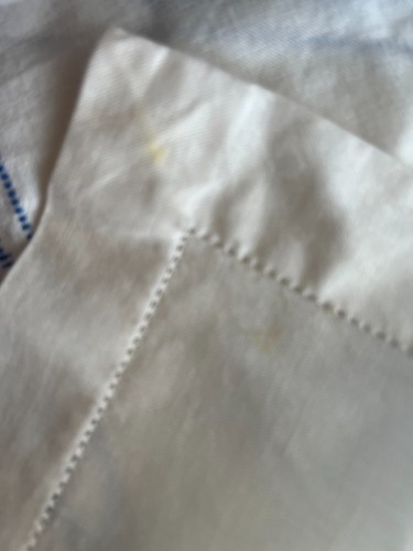 Collectible Cross Stitch table cover - Picture 3 of 3