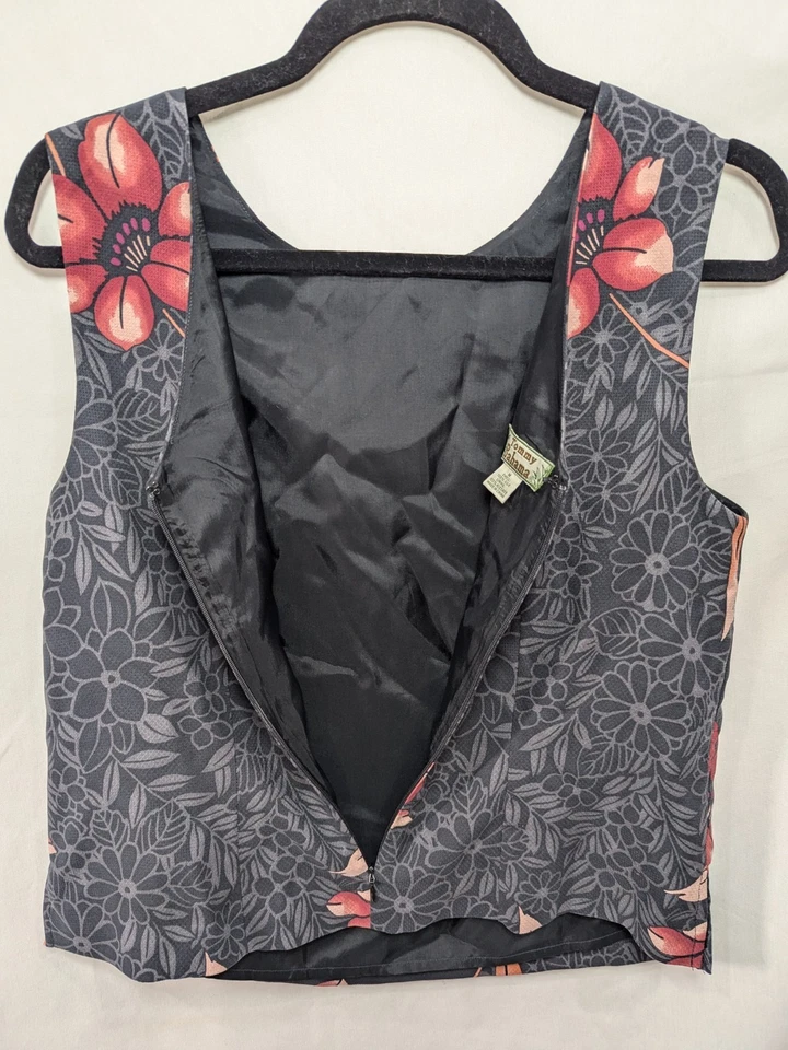 Tommy Bahama Women’s Tank Top Size M Black Red Silk Hawaiian Floral Sleeveless - Image 3 of 4