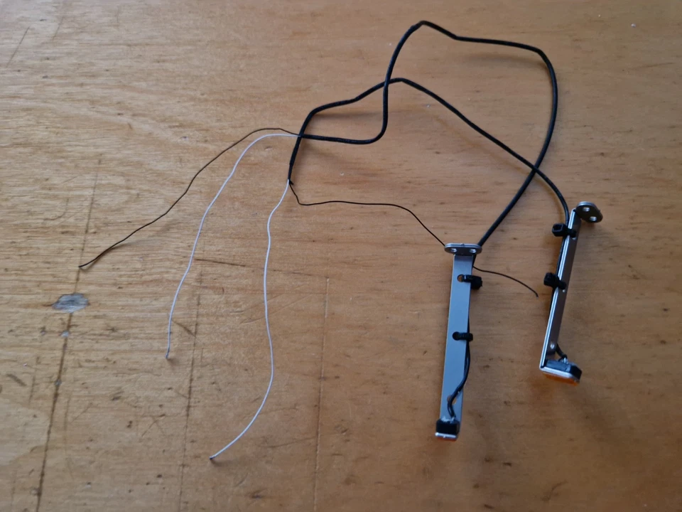 Lesu Seitenmarkierungsleuchten gelb für Tamiya LKW in M1:14