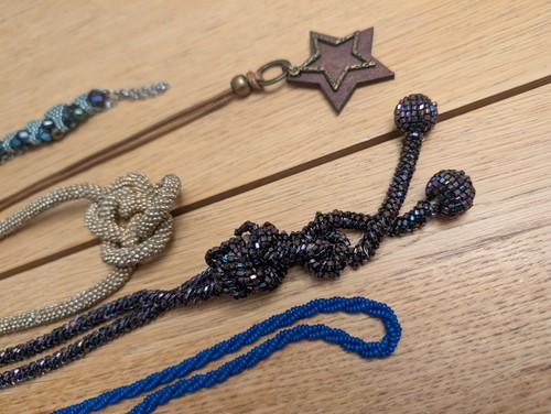 Job Lot Vintage Retro Handmade Beaded Necklaces - Picture 4 of 5