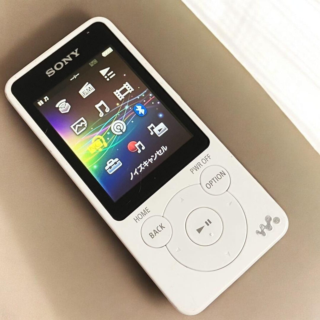Sony Walkman NW-S786 32GB White Digital Audio Player - English