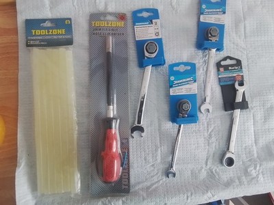 Verschiedene Werkzeuge Schraubenschlüssel Stecknüsse usw, Silverline, Bluespot, Toolzone NEU