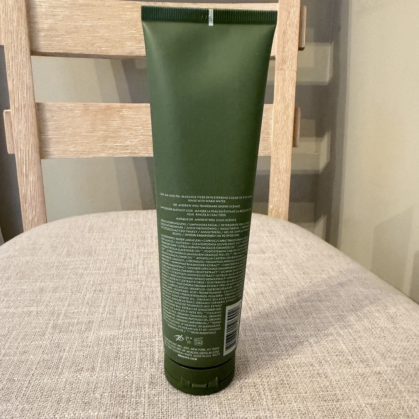 New! Origins Dr. Andrew Mega-Mushroom Skin Relief  Face Cleanser  150ml / 5 oz
