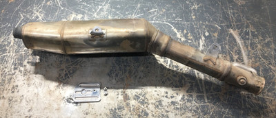 GOOD LOW MILE OEM 04-05 Honda CBR1000RR Muffler Silencer Assembly 18200-MEL-671
