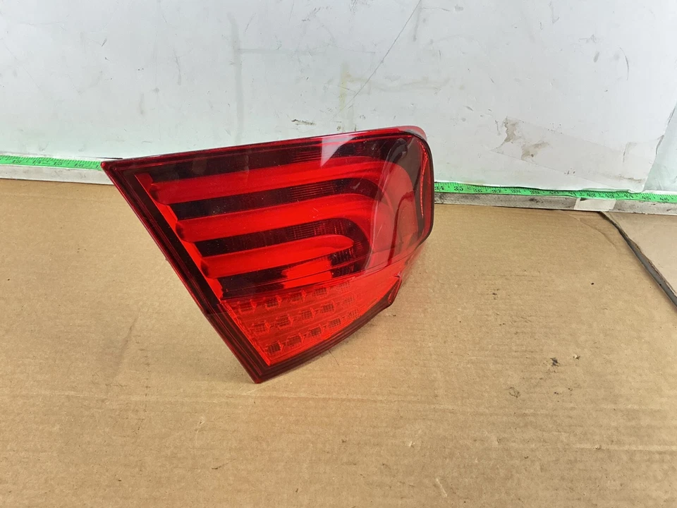 2010 - 2016 BMW 535i xDrive Rear Left Side Outer Tail Light Lamp 173462-01 OEM - Image 2 of 4