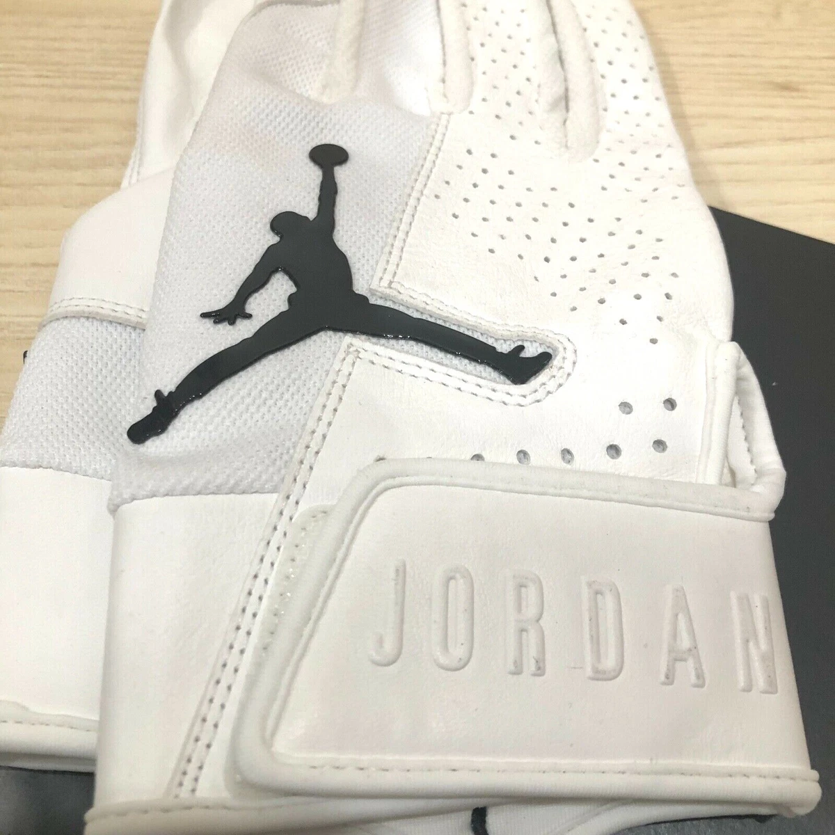 Nike Jordan Force Elite Batting Gloves Sz S L XL MOOKIE BETTS White  PGB690-101 | eBay