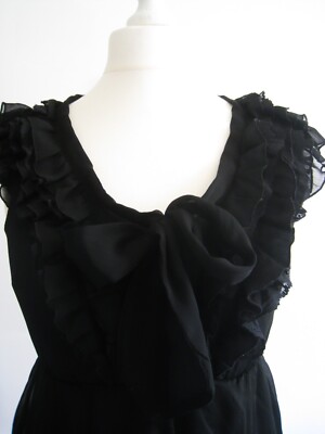 Romantisches Oberteil Bluse Top Rüschen + Schleife Schwarz von H&M Gr. 38