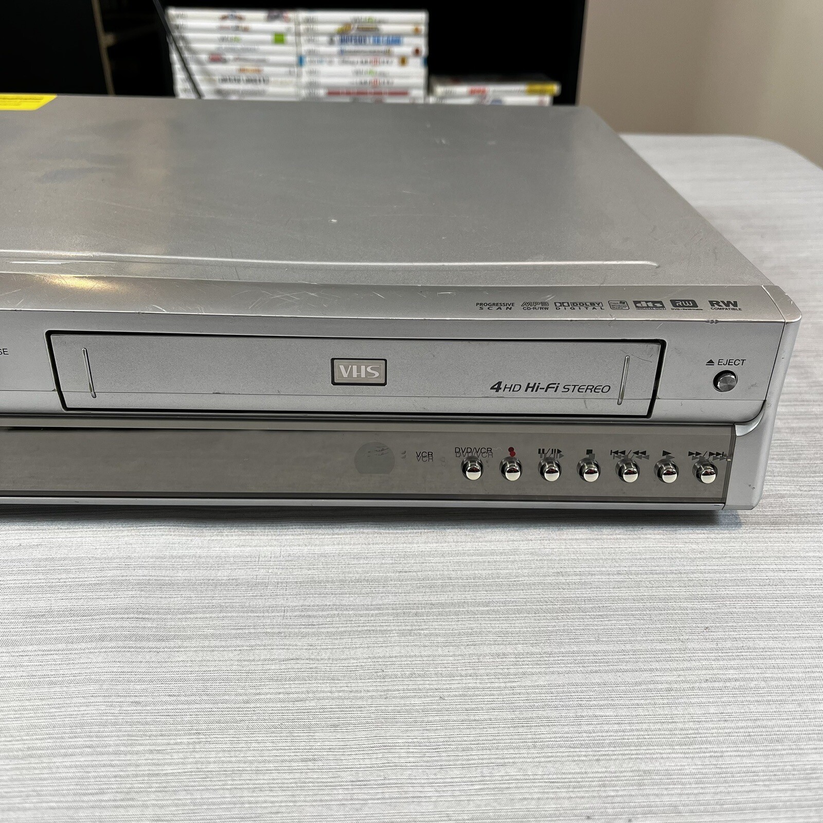 Insignia ISDVD100121 DVD Recorder VCR Combo Record VHS To DVD Tested