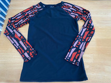 VOLCOM Rash Guard BLACK w/ Print Long Sleeve Top - Junior's Sz S