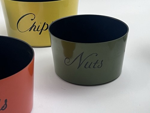 Set snack moderno metà secolo ciotole nidificazione plastica popcorn salatini noci patatine fritte - Foto 4 di 7