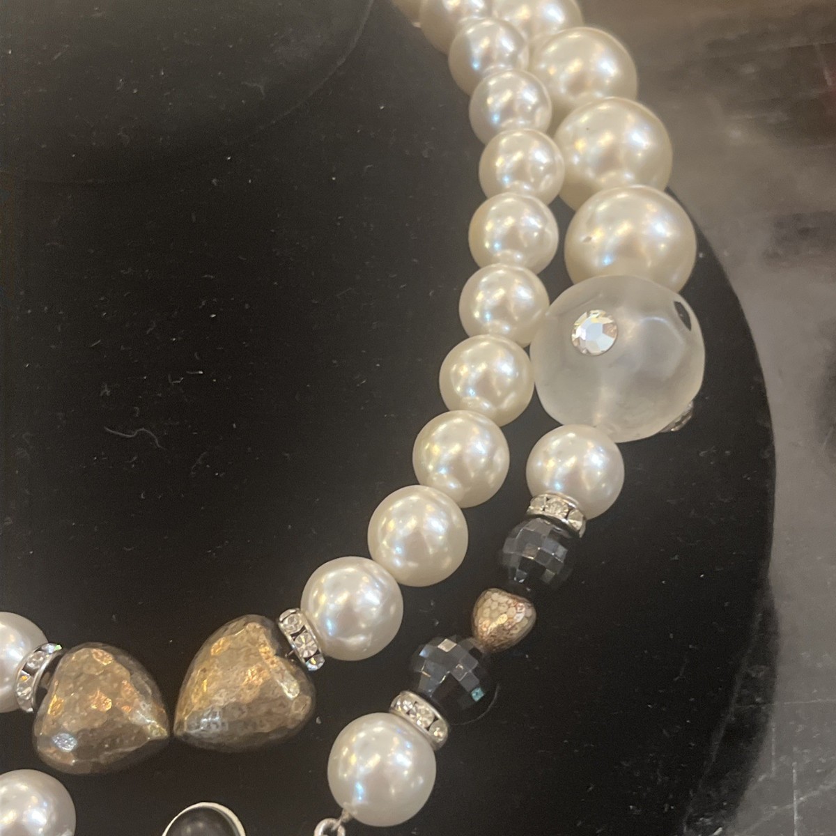 YUTA PASCH 90s Vintage Dinosaur Star Flower Pearl Beaded And Rhinestone Necklace View 4