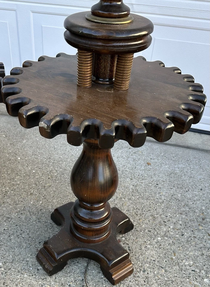 Lámpara de mesa de pino antiguo vintage de los años 70 Ethan Allen Gear Cog Wheel - solo luz Foto 2 de 3
