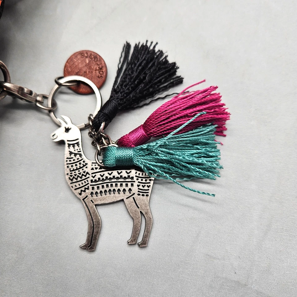 Рюкзак SakRoots On The Go Sling Pack Rainbow Wanderlust Llama Кисточка Амулет - Изображение 4 из 4