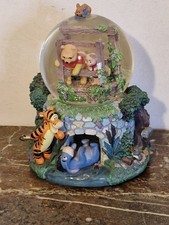 boule à neige Vintage musicale Walt Disney Winnie l'ourson the Pooh TBE