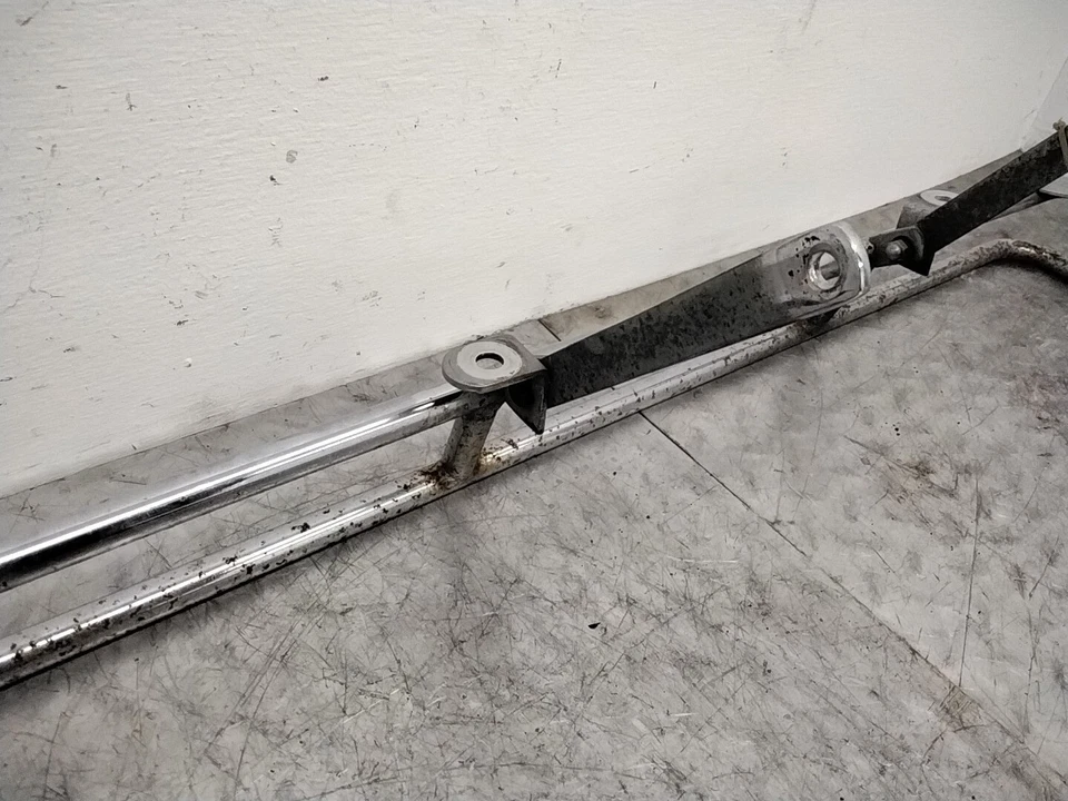 1982 HONDA GOLDWING 1100 GL1100I INTERSTATE REAR TRUNK GUARD BUMPER RAIL - Изображение 4 из 4