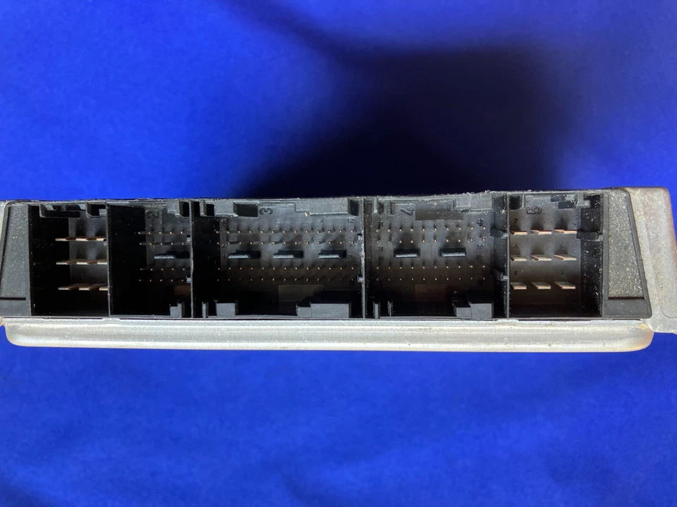 '02-03 (a través de 2/03) BMW 745i 745Li Motor ECM Módulo de Control Electrónico 7523523 Foto 4 de 4