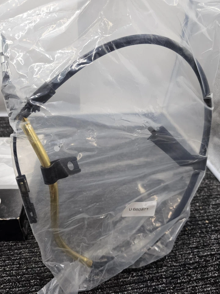 Cable de freno de estacionamiento Carquest Wearever BCA660571 para Mazda B2500 Foto 4 de 4