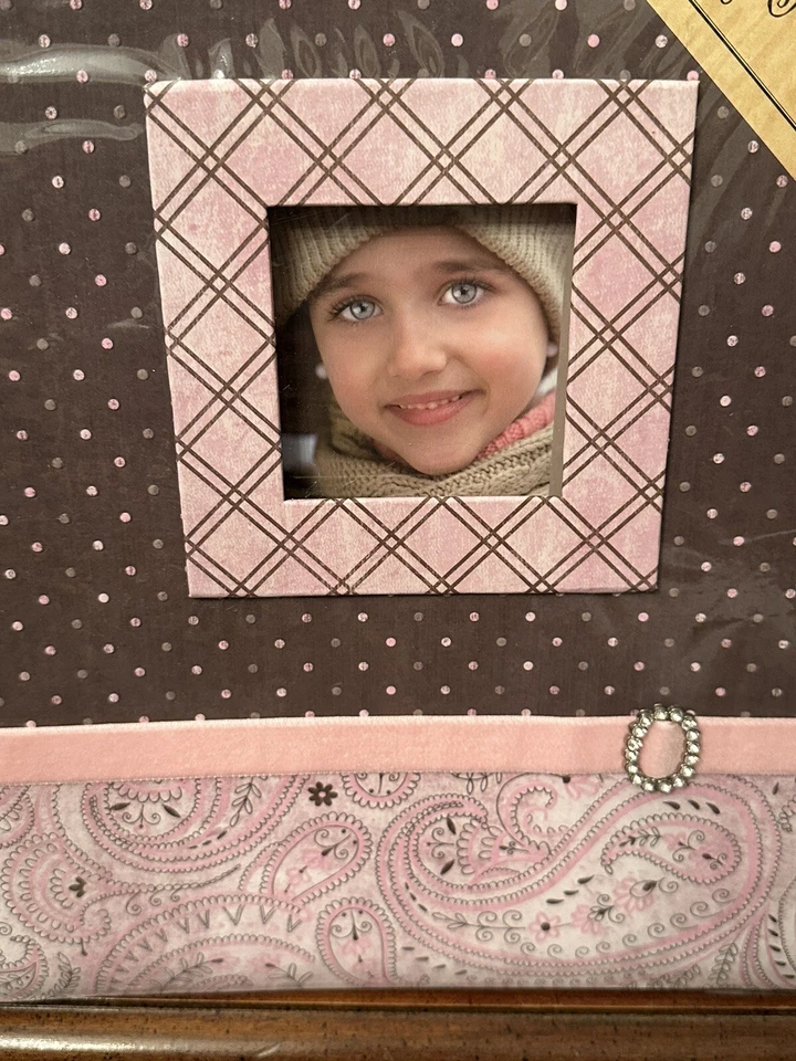 (1) Álbum de recortes The Paper Studio CoCo con ventana en relieve encuadernado 12 x 12 Foto 4 de 4