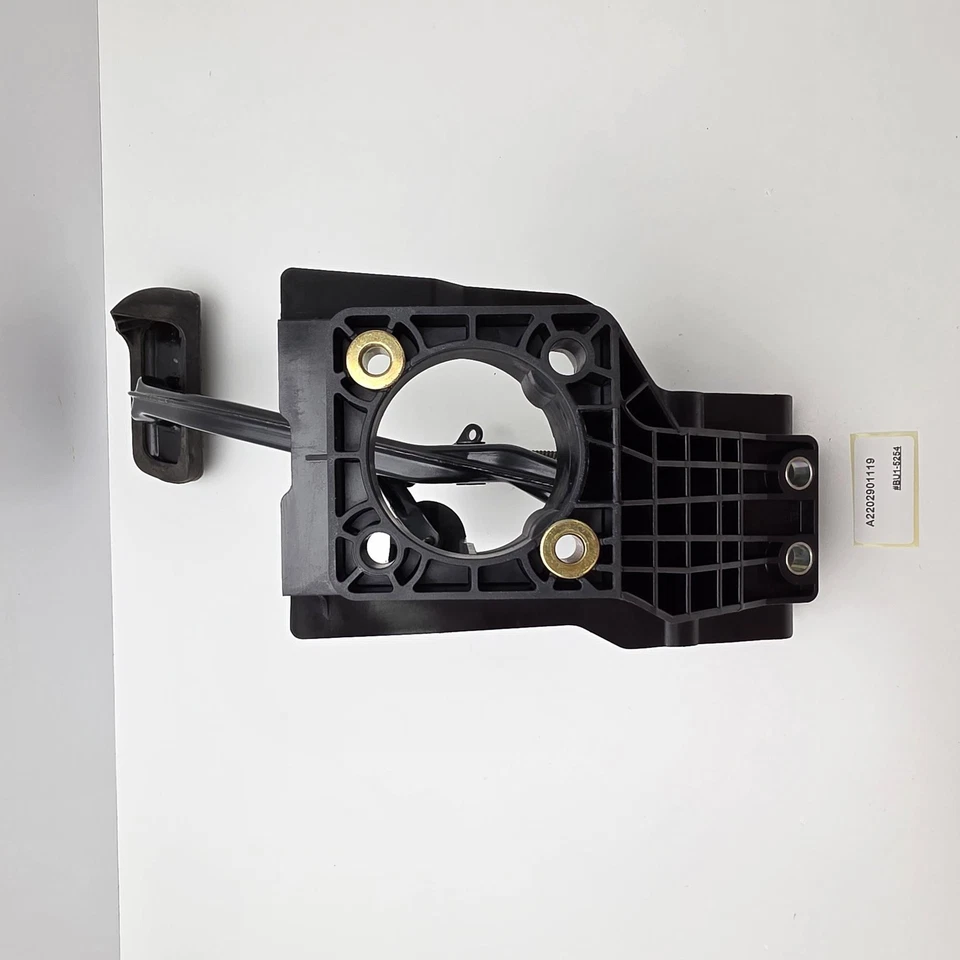 2003-2006 Mercedes-Benz S430 Brake Pedal Assembly A2202901119 - Imagem 2 de 4