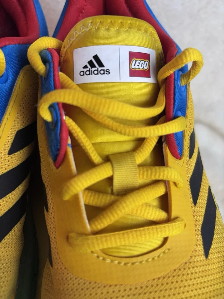 ADIDAS X LEGO Sport J Kids / Youth Yellow Running Shoes Size 5.5 FY8439 - Image 4 of 4