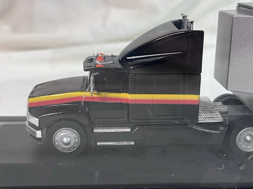 Rusty Wallace Miller Genuino Draft Edición Limitada Coche de Carreras Transportador Semi Foto 4 de 4