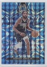 2023-24 Panini Mosaic Reactive Blue Mosaic Prizm Derrick Jones Jr #4 0ie9