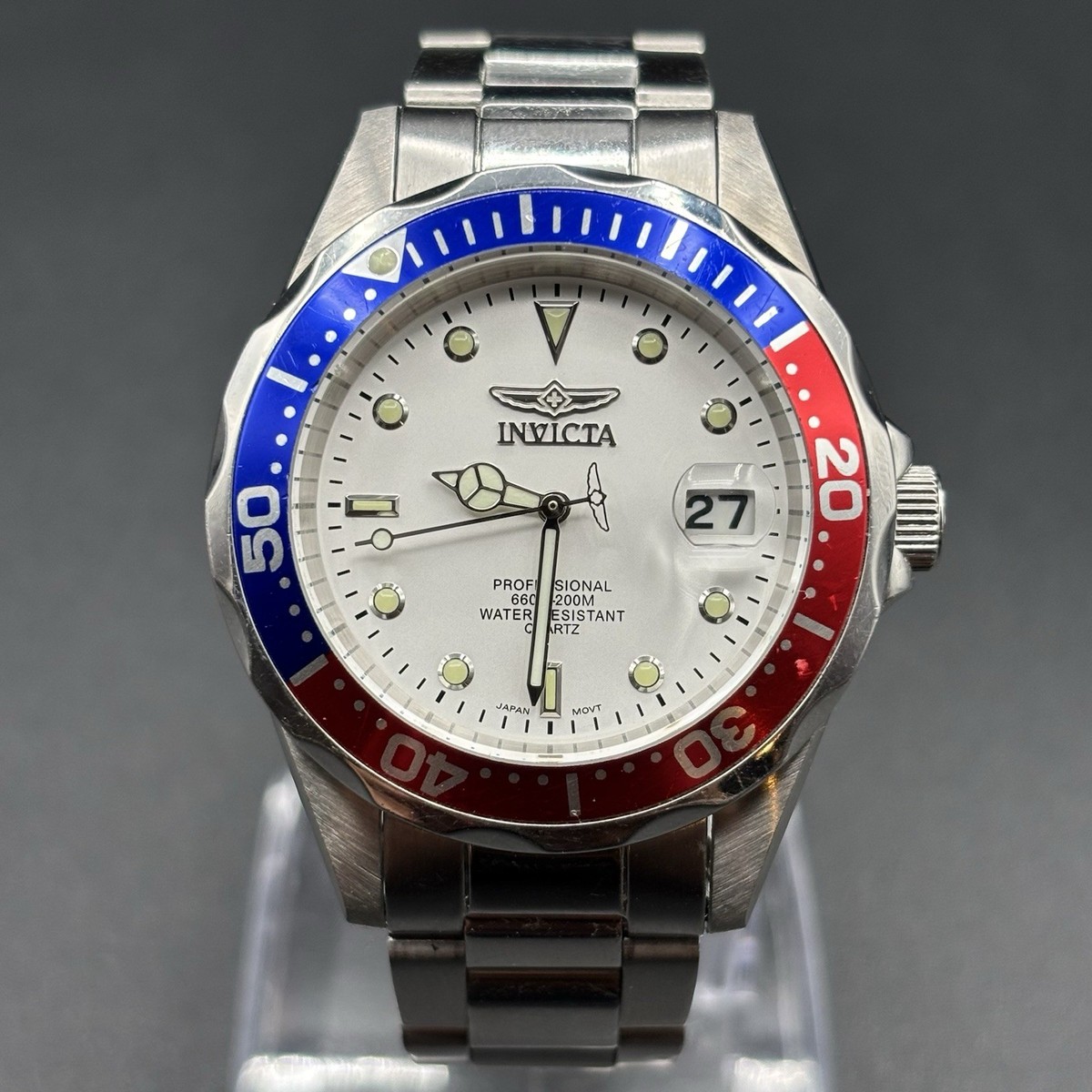 Invicta Pro Diver Quartz Silver Dial Pepsi Bezel Men's Watch 8933