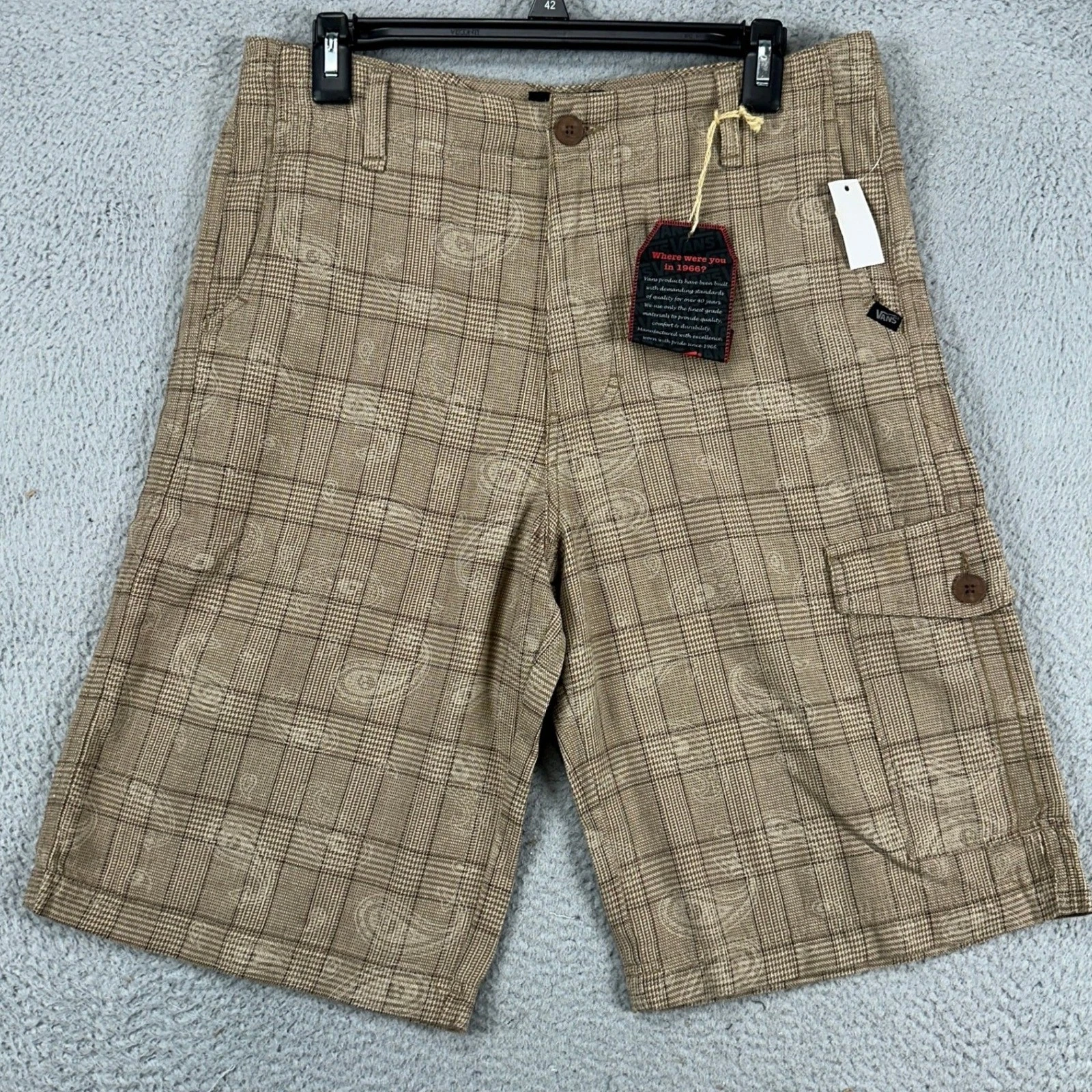 Vans Paisley Rizen Men Cargo Hiking Shorts 30 Mocha Glen Plaid Casual Pocket NEW