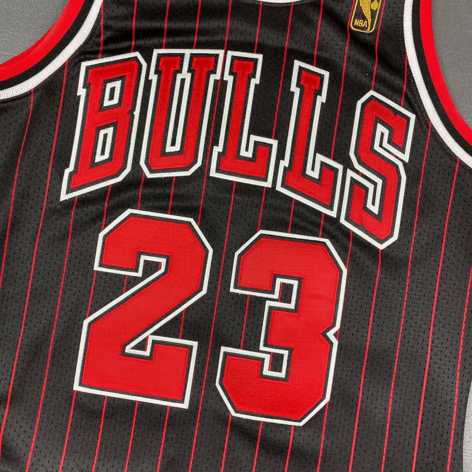 Mitchell & Ness Michael Jordan Chicago Bulls Cement Crack Pattern Hardwood Classics 96-97 Authentic Jersey by Devious Elements App 2XL