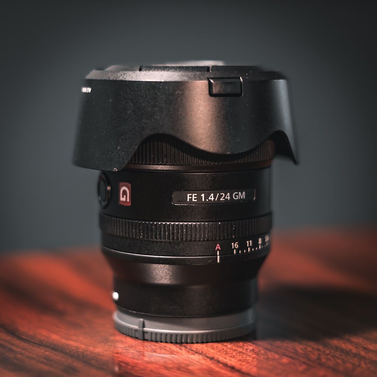 Excellent Condition Sony FE 24mm f1.4 GM Lens SEL24F14GM For Excellent Condition Sony FE 24mm f1.4 GM Lens SEL24F14GM For