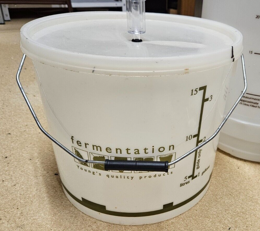 Home Brew Beer & Wine Making Keg Barrels Demijohns Fermenters Airlocks