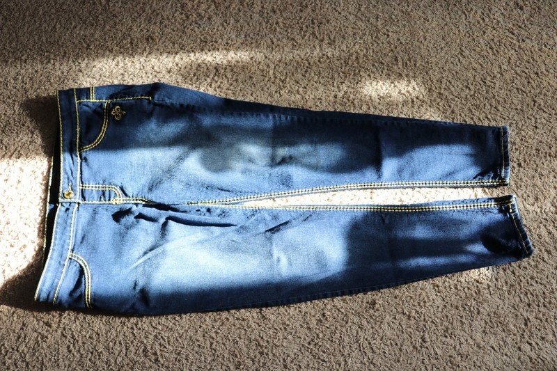Ladie's Southpole Denim Blue Jeans Size 16 Gold Stitching