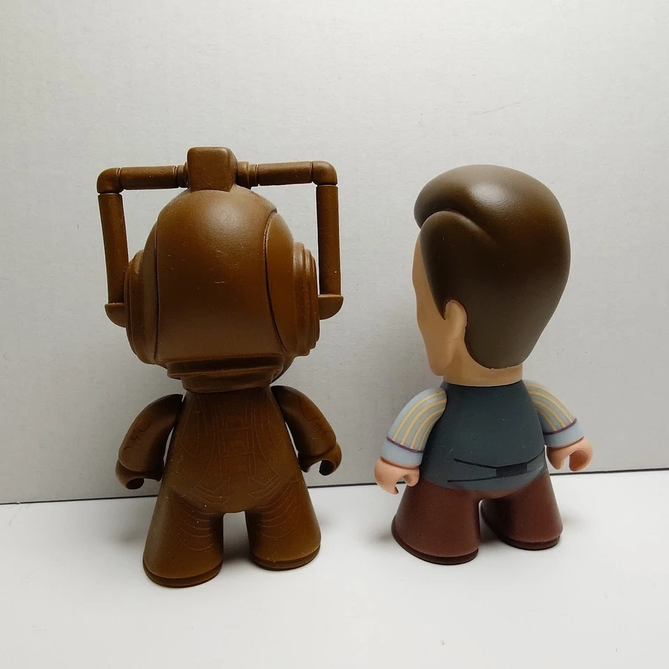 Lote de figuras de vinilo Doctor Who TITANS 11º Doctor Matt Smith Cyberman BBC Collectib Foto 3 de 4