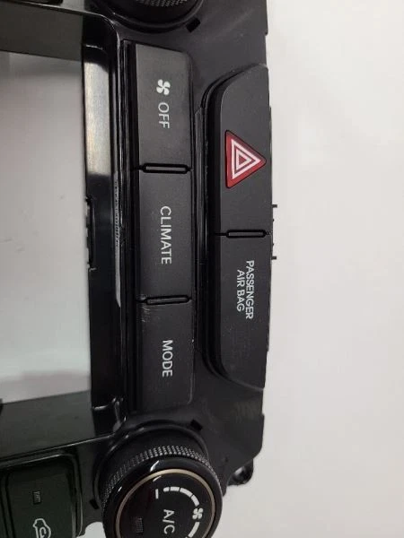 Hyundai Genesis 2013-2016 cupé de control de temperatura con asientos térmicos Foto 4 de 4
