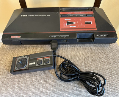 Sega Master System Console Model 3010 - Includes 1 Controller Model 3020