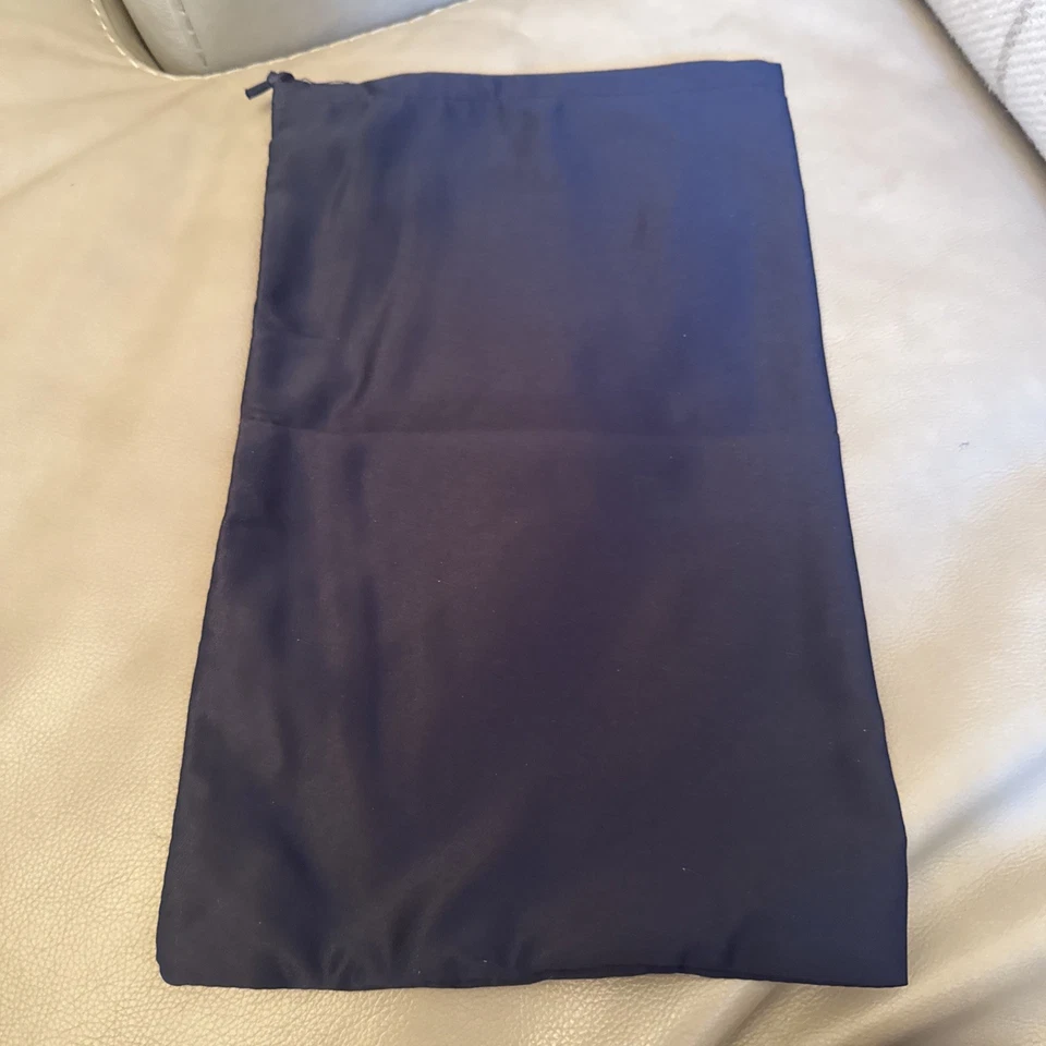 8 1/2 x 14 x 1/2 Prada dustbag drawstring - Image 3 of 4