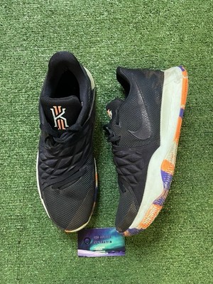 Nike Kyrie Low Knicks Men's Size 10 US AO8979-402 Dark Obsidian Athletic Shoes