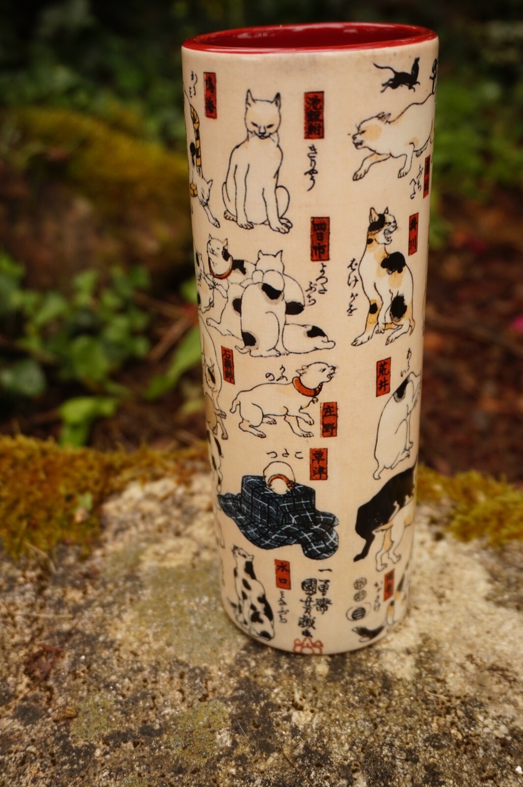 Vase Utagawa Kuniyoshi en céramique de 20 cm motif chat japonais chic