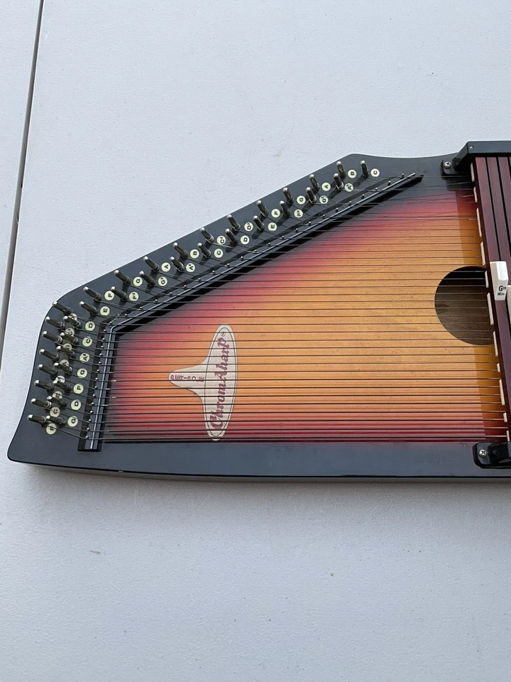 Vintage 1968 ChromAharP Rhythm Band 36-String 15-Chord Autoharp Instrument - Image 3 of 4