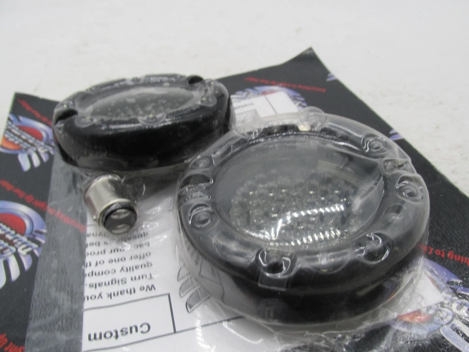 Señales de giro LED delanteras Harley Davidson Custom Dynamics con base 1157 FTRB-AW-1157 Foto 4 de 4