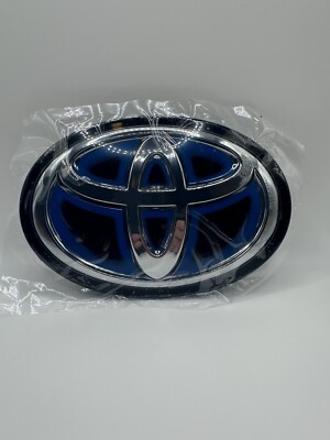 Toyota RAV4 Hybrid Grille Emblem 2019-2025 Blue Logo 53141-33130 Toyota RAV4 Hybrid Grille Emblem 2019-2025 Blue Logo 53141-33130